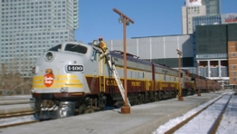 Royal_Canadian_Pacific_at_Windsor_Station-7.jpg